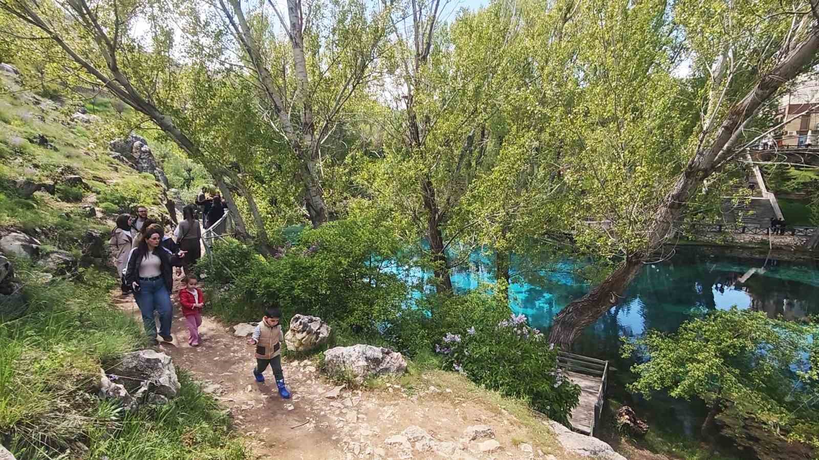 anadolunun nazar boncugu ziyaretci akinina ugradi 8 OacEhMje