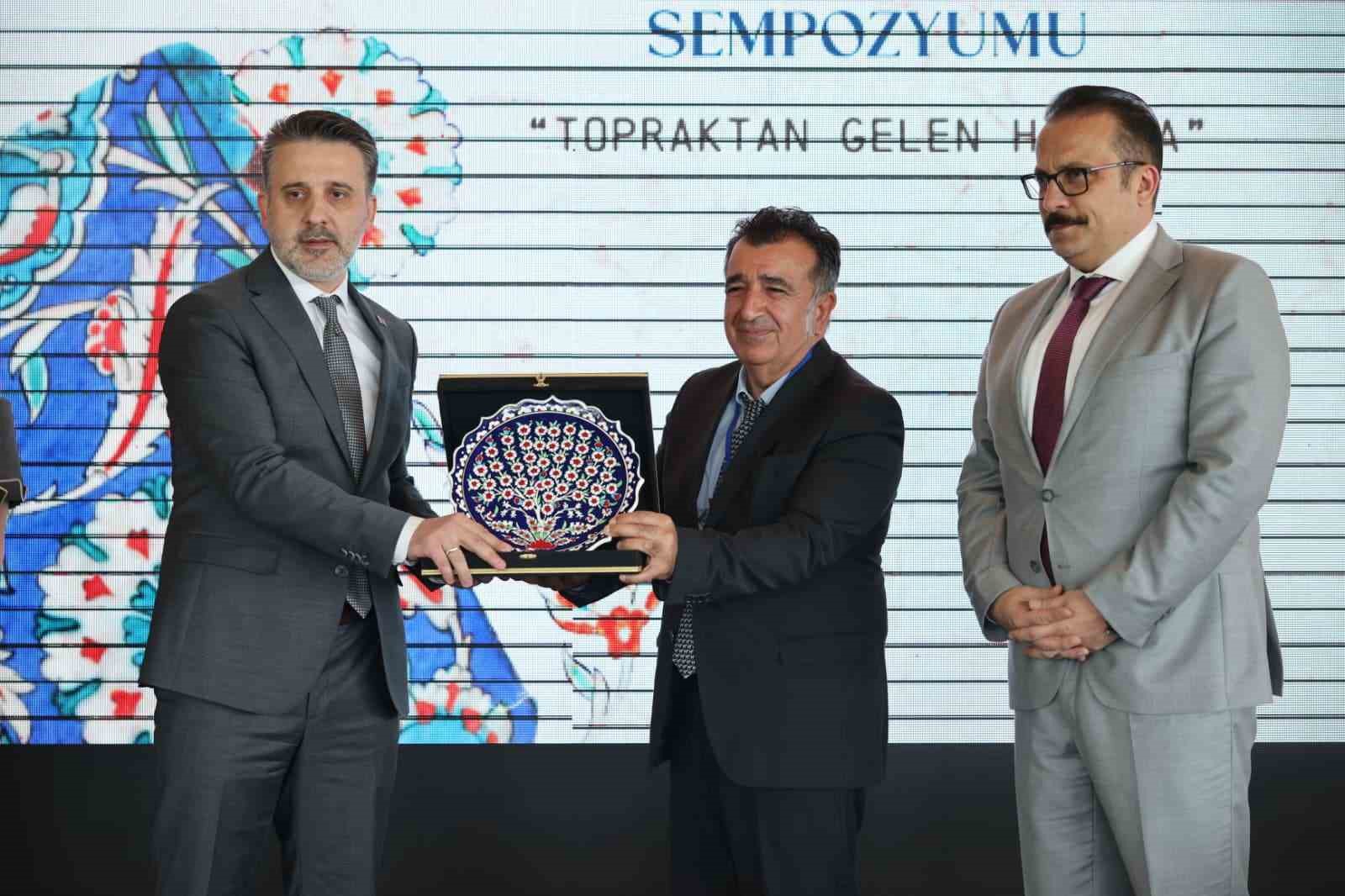anadolunun seramik kulturu bursada konusuldu 3 4XTAB5Lp