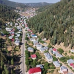 anamur-yaylalari-yaz-sicaklarindan-kacanlarin-gozdesi-oldu-WJ1s4q74.jpg