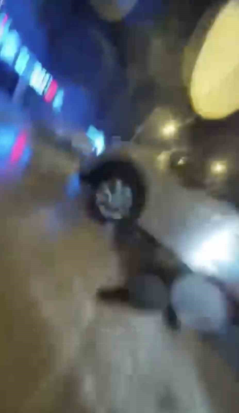 aniden yola cikan cip motosikletle boyle carpisti 0 UZi3BQKv