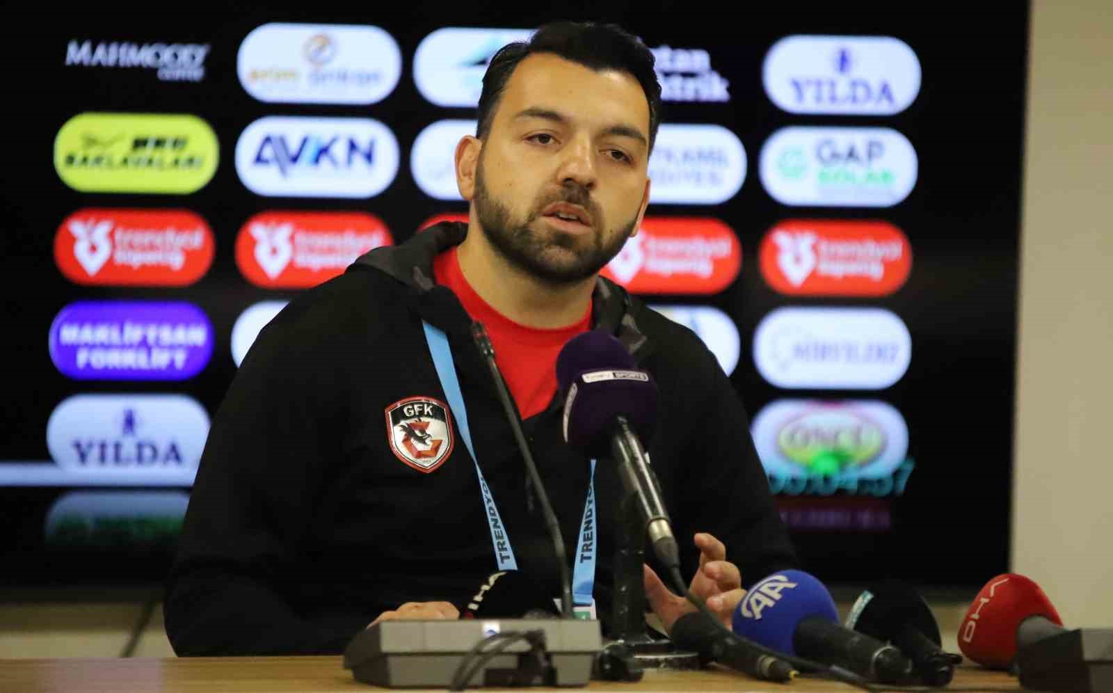 anil demirci galibiyeti getirecek firsatlara ragmen maalesef sahadan beraberlikle ayrildik 0 bcFF8J92