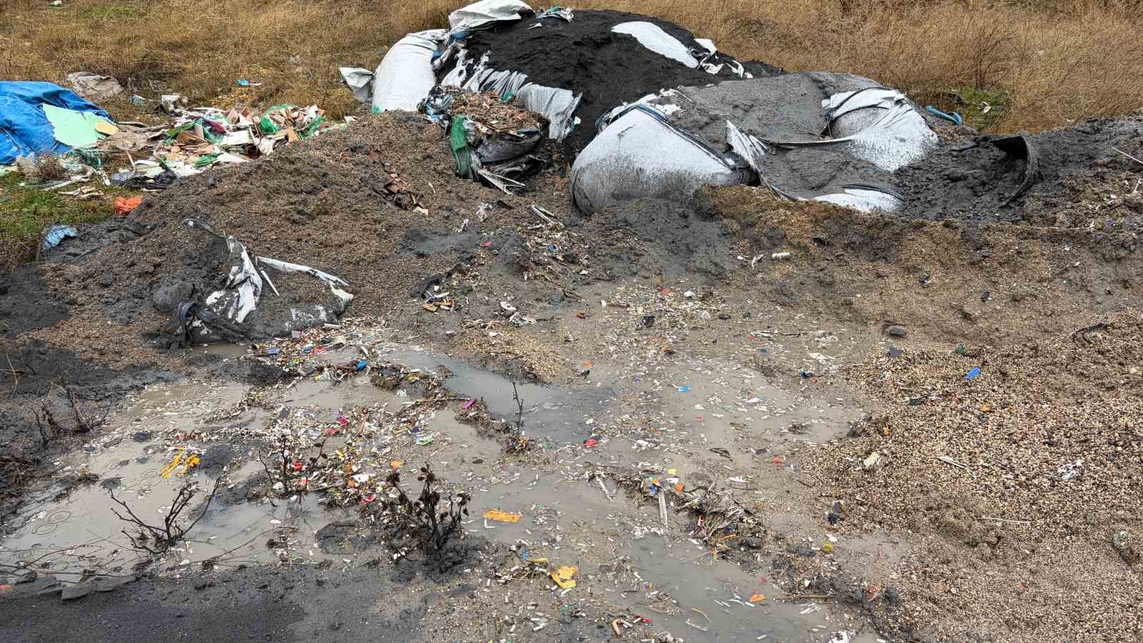 ankara buyuksehir belediyesinin denetimsik iddiasi panik olusturdu hafriyat atiklari kimyasal reaksiyona girdi 3 zDKd44Mj