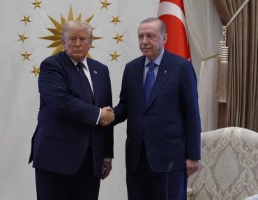 ankara-cumhurbaskani-erdogan-abd-baskani-donald-trump-ile-cumhurbaskanligi-kulliyesinde-bir-araya-geldi-PSYkeIdg.jpg