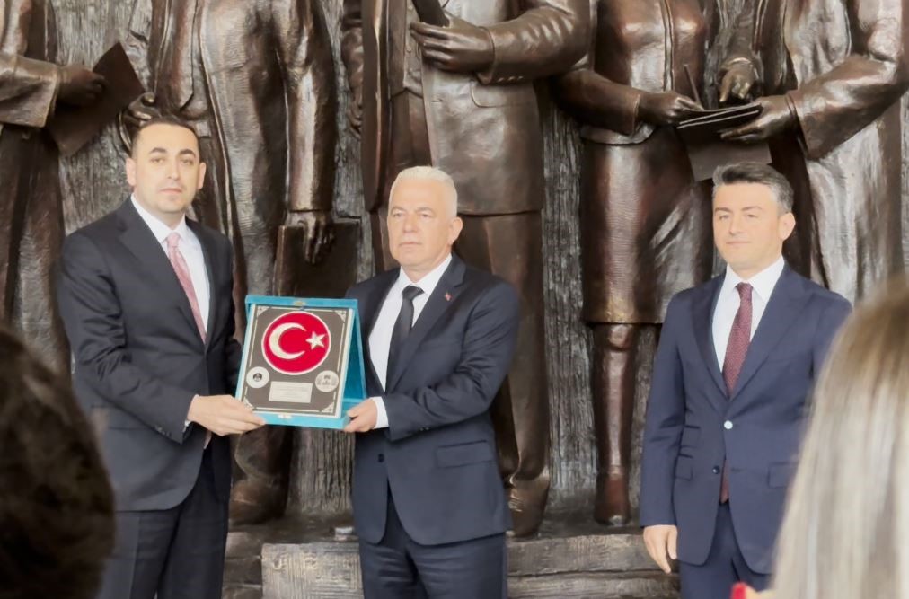 ankara cumhuriyet bassavciligina atanan aykut celik icin istanbulda toren duzenlendi 1 9ufFMcWW