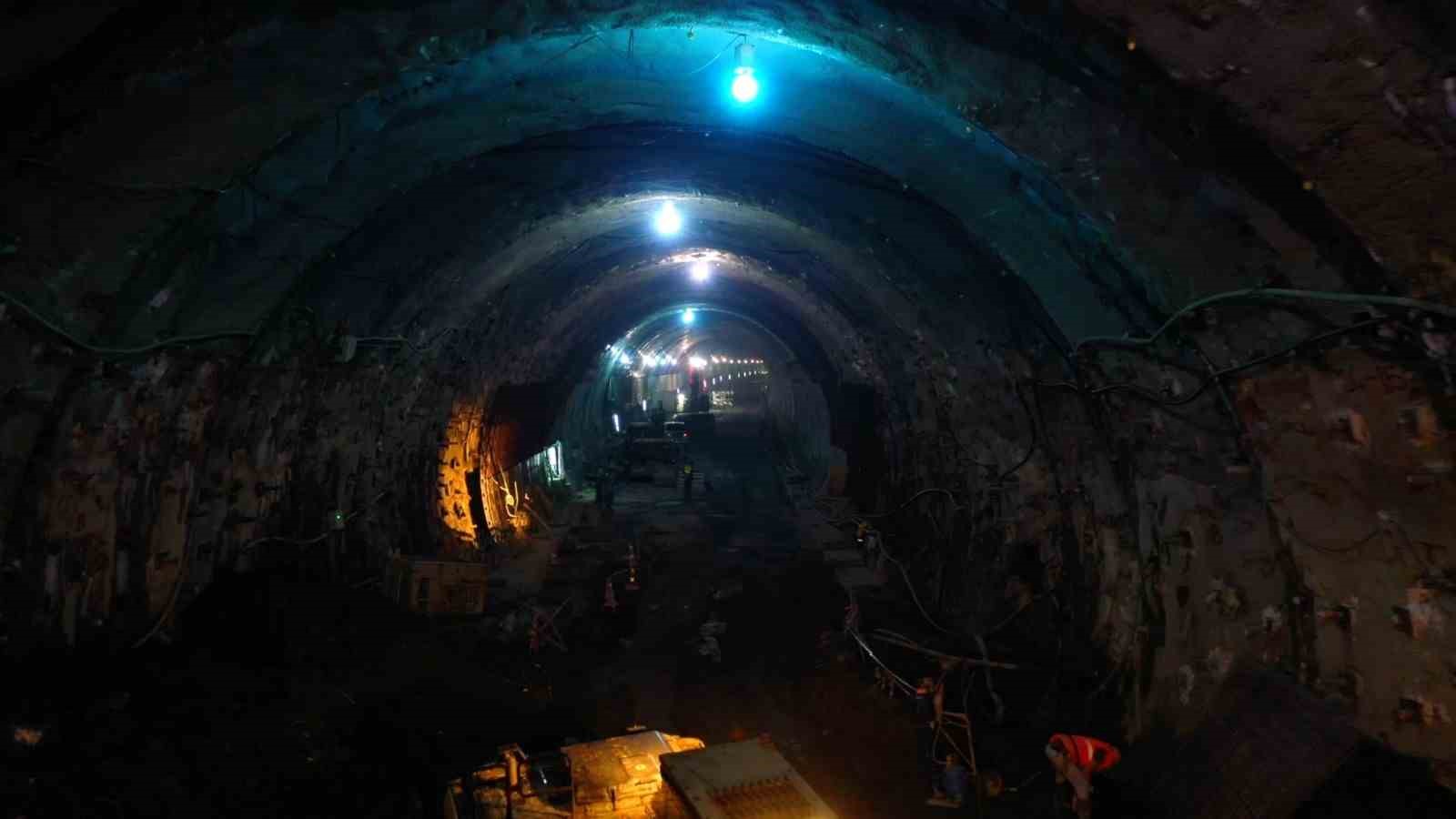 ankara istanbul yht seferleri yarim saat kisalacak 2 4ej8jg5v