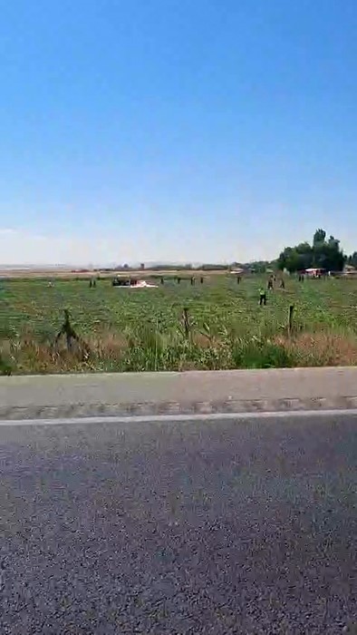 ankara temellide bir egitim helikopteri dustu 2 kisi yaralandi bolgeye cok sayida yardim ekibi M5DsqQNL