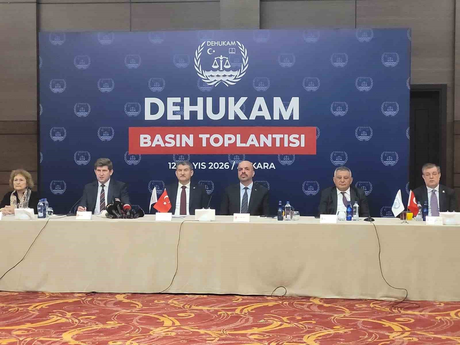 ankara universitesi deniz hukuku ulusal arastirma merkezi tarafindan turk deniz yetki alanlarina iliskin kanun 8Qlwrp5c