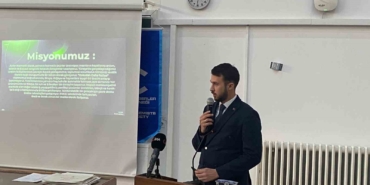 ankara-universitesinde-kimya-ogrencilerine-beyaz-onluk-toreni-evGJPEWQ.jpg