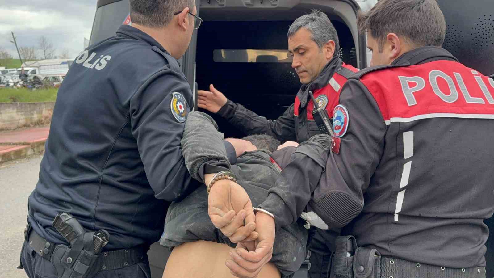 ankara yolunda film gibi kovalamaca bodrumda yakalandi 2 LPD7yOzO