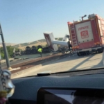 ankara-yolunda-tir-akaryakit-istasyonuna-daldi-faciadan-donuldu-SQgDqmnz.jpg