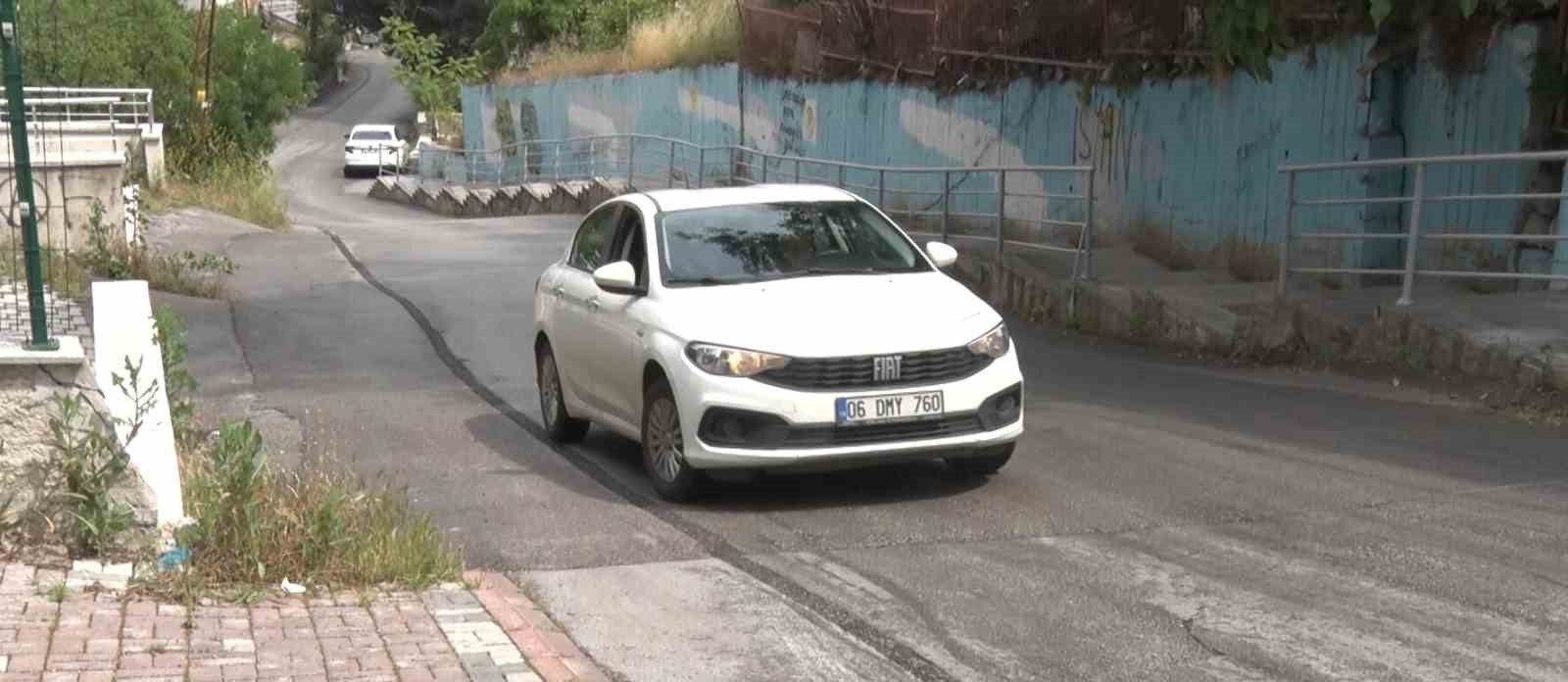 Ankara’da araçların çıkamadığı yokuş Türkiye’de gündem oldu 9 ankarada araclarin cikamadigi yokus turkiyede gundem oldu 5