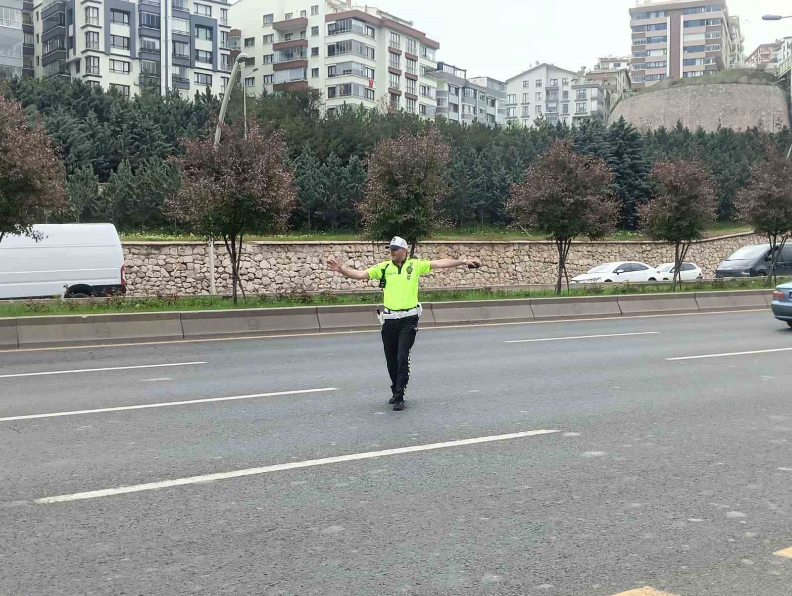 ankarada bayram tedbirleri basladi polis trafik denetimi gerceklestirdi 4 Fr8P2f9H