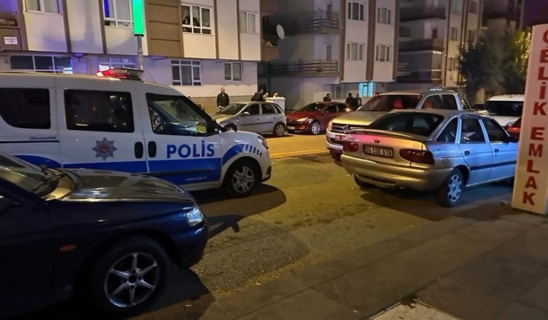 ankarada-bicakli-kavga-1-olu-M68l2yXO.jpg