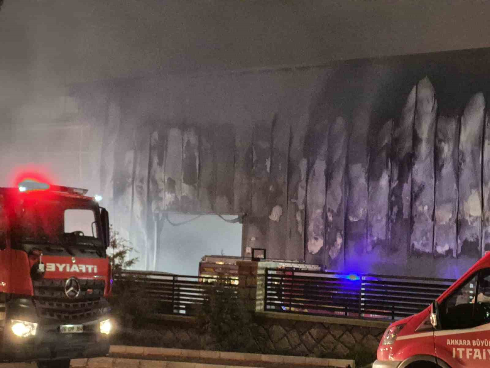 ankarada bir ilac fabrikasi cikan yangin sonrasi kullanilamaz hale geldi 20 g3ZzNVV9