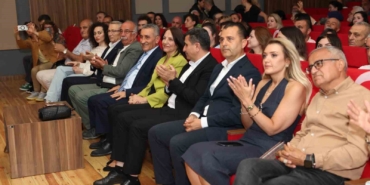 ankarada-bir-tel-yeter-konseri-gonulleri-bulusturdu-OzMGONAe.jpg