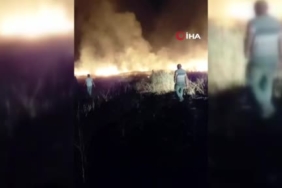 Bursa’da sarp arazide mahsur kalan 2 genç halatla kurtarıldı 2 thumbnail