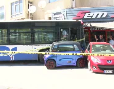 ankarada-ego-otobusu-is-yerine-girdi-7-yarali-Ar5Htkzz.jpg