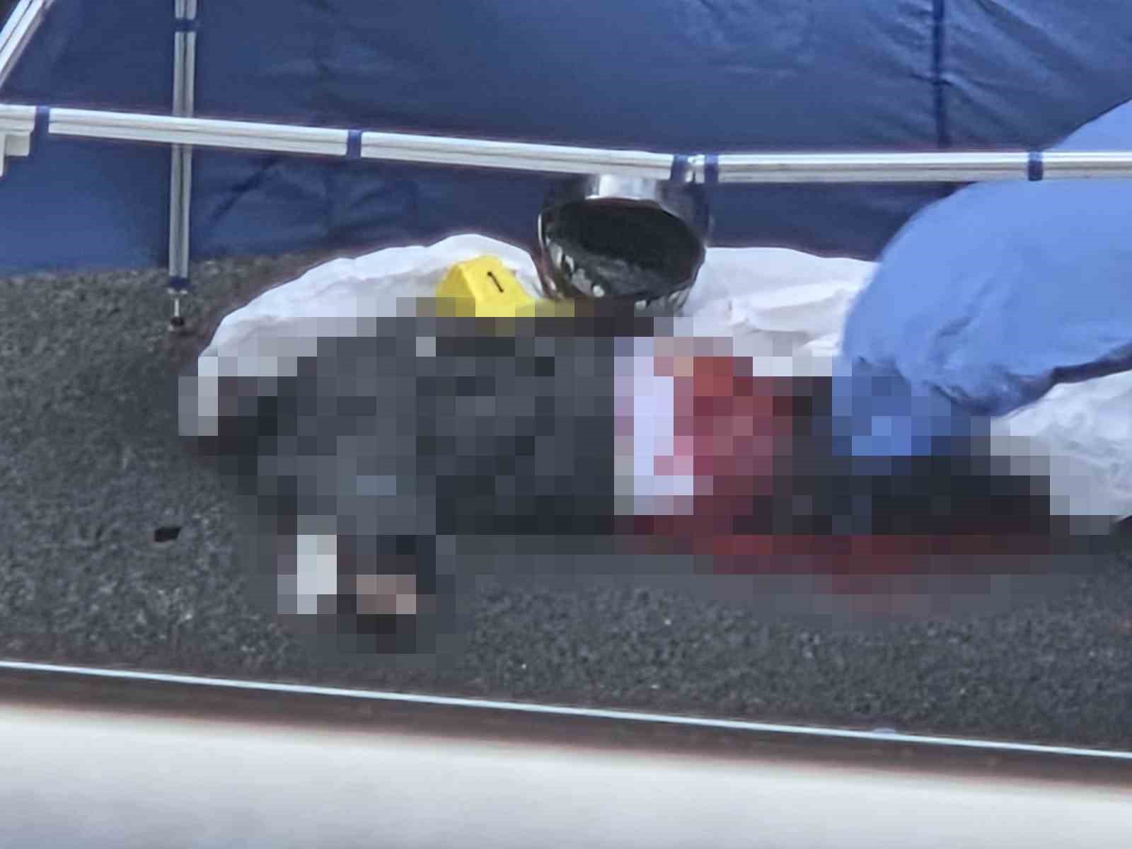 Ankara’da feci kaza: bariyere çarpan motosikleti sürücünün üzerinden otobüs geçti 4 ankarada feci kaza bariyere carpan motosikleti surucunun uzerinden otobus gecti 0 WhDnzMi1