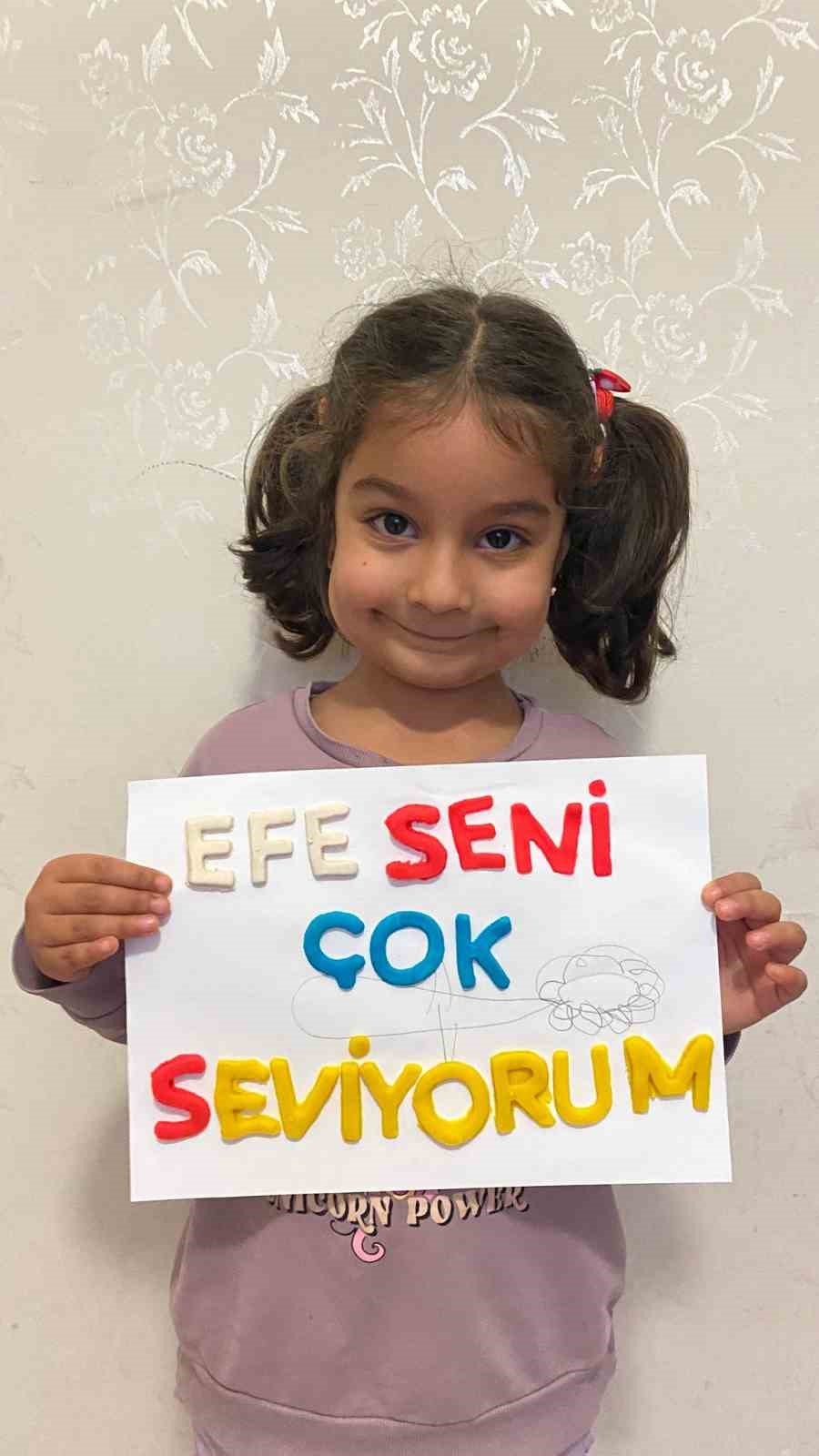 Ankara’da iki çocuğu pitbull saldırısına uğrayan Baba: "Çocuğumun yüzündeki yara daha iyileşmedi ama kadın tutuksuz yargılanıp çıktı" 7 ankarada iki cocugu pitbull saldirisina ugrayan baba cocugumun yuzundeki yara daha iyilesmedi ama kadin IK6AMY3J