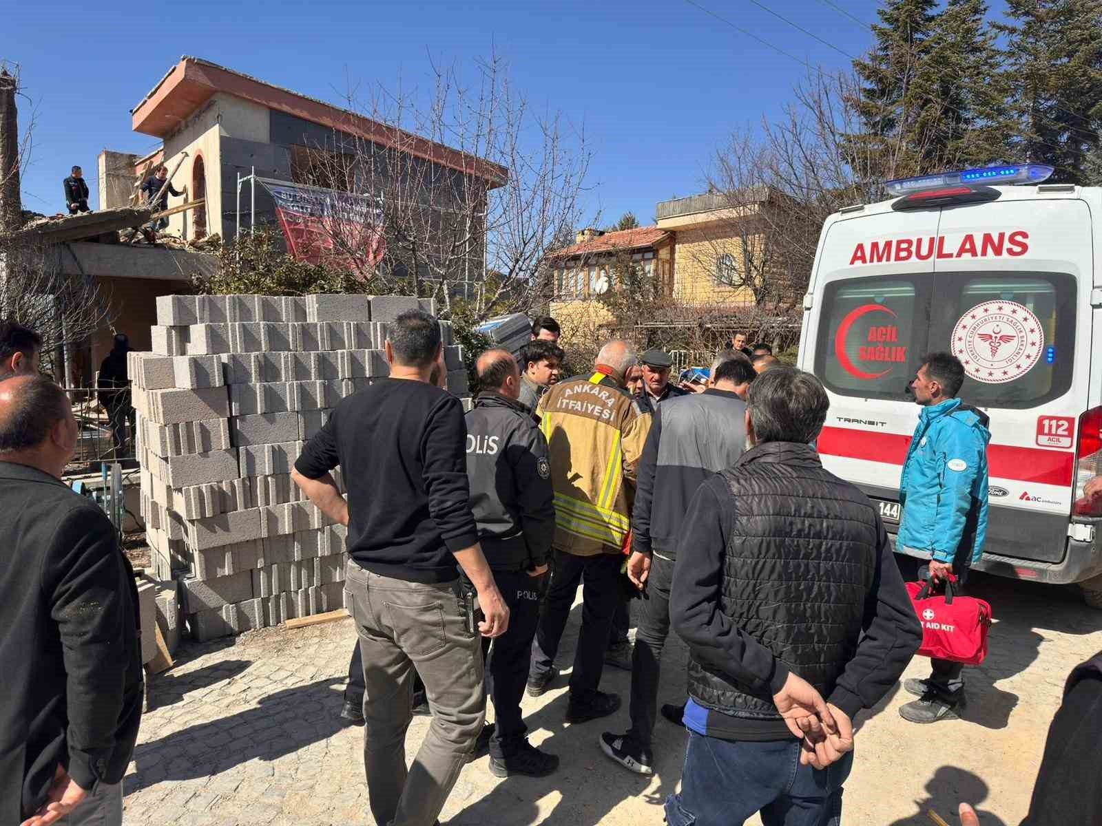 ankarada insaat alaninda cokme 1i agir 2 yarali 5