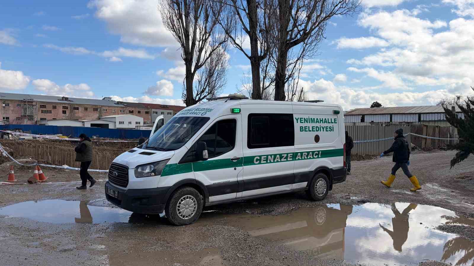 ankarada insaat alaninda gocuk altinda kalan isci hayatini kaybetti 5 JS63FGyR