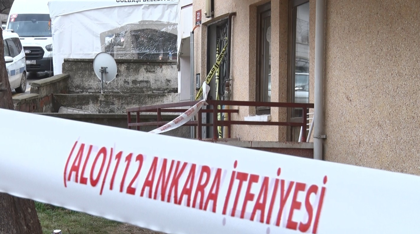 ankarada istinat duvari yikildi 5 apartman bosaltildi 1 2ZSYW1pY