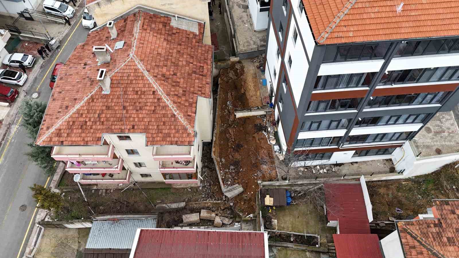ankarada istinat duvari yikildi 5 apartman bosaltildi 6 yKp9J2Rw