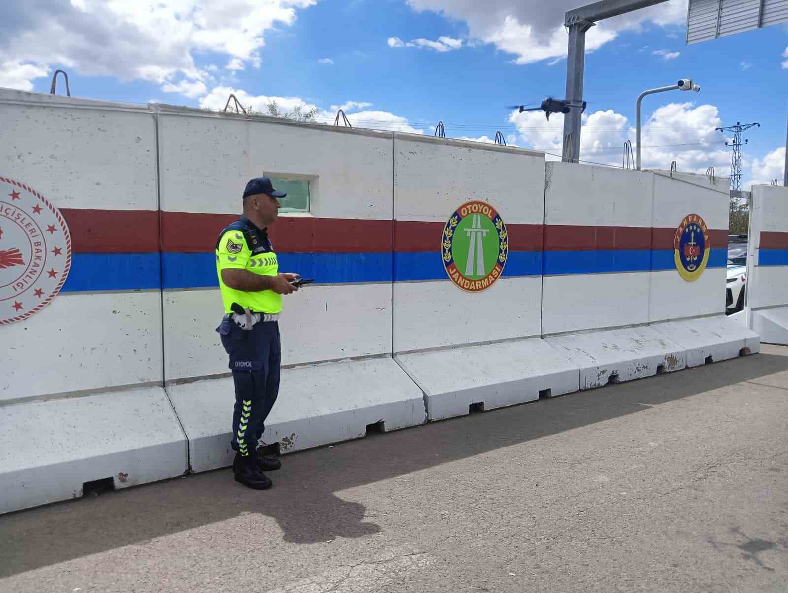 ankarada jandarmadan bayram oncesi hava destekli trafik denetimi 4 husW9qg6