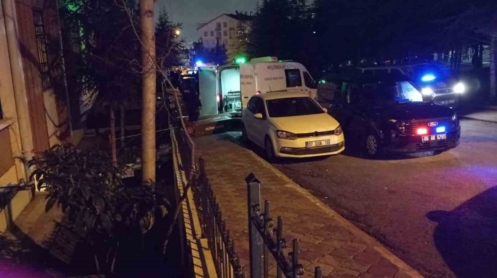 ankarada kan donduran olay annesini kizini ve esini oldurup intihar etti 2 f3NdNigB