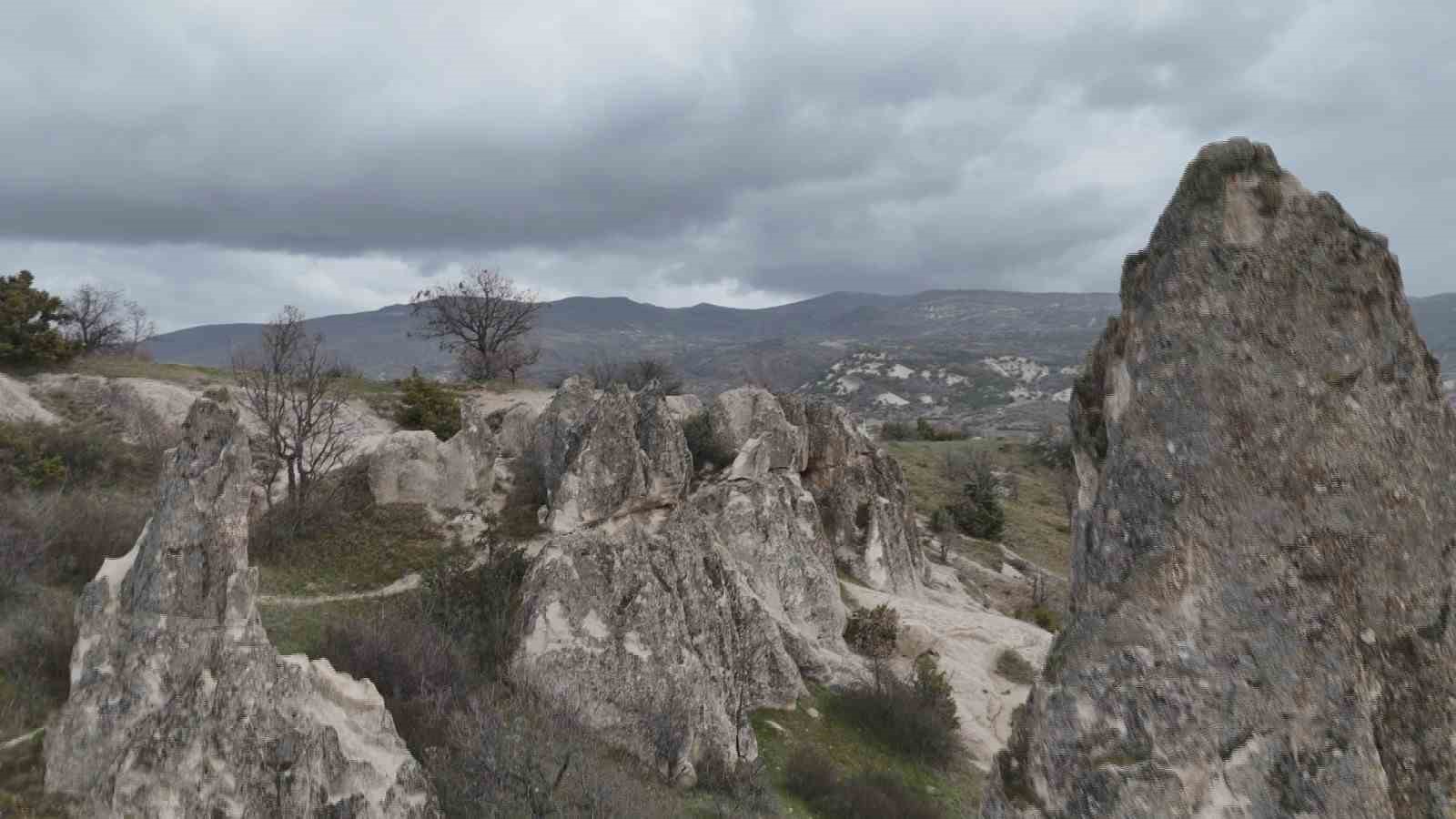 ankarada kapadokyayi andiran doga harikasi abaci peribacalari 1 u9C9QJiE