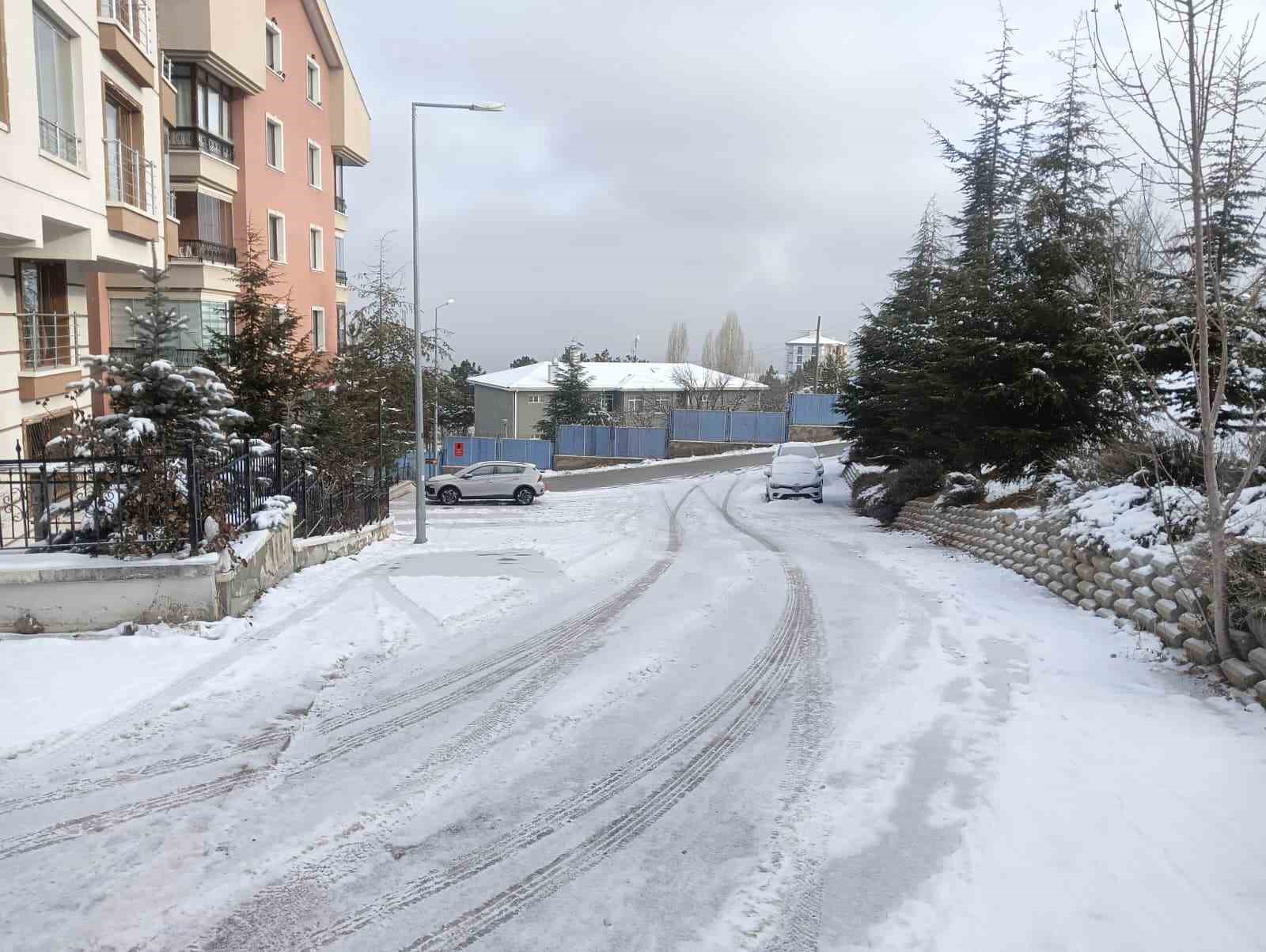 ankarada kar yagisi etkili oldu 1 esr7f3vh