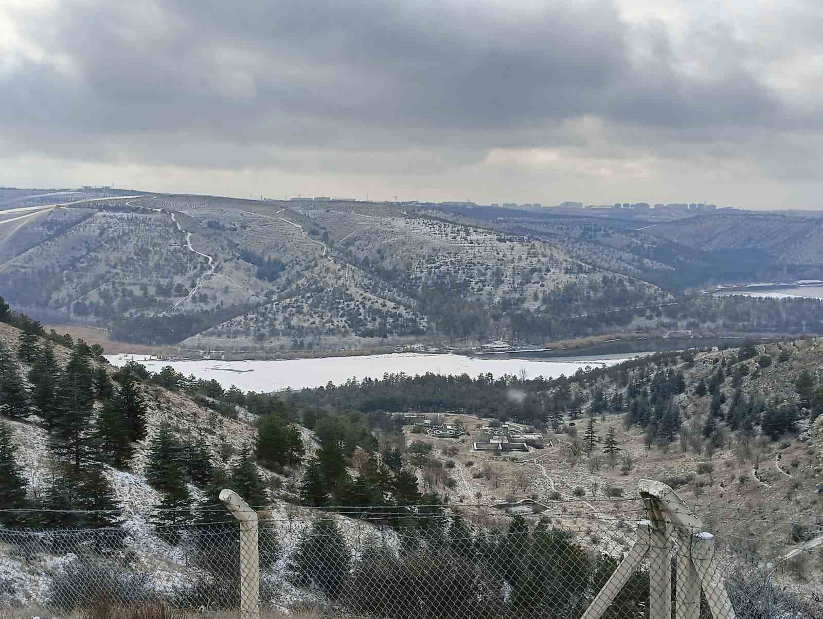 ankarada kar yagisi etkili oldu 3 NyG98wXZ