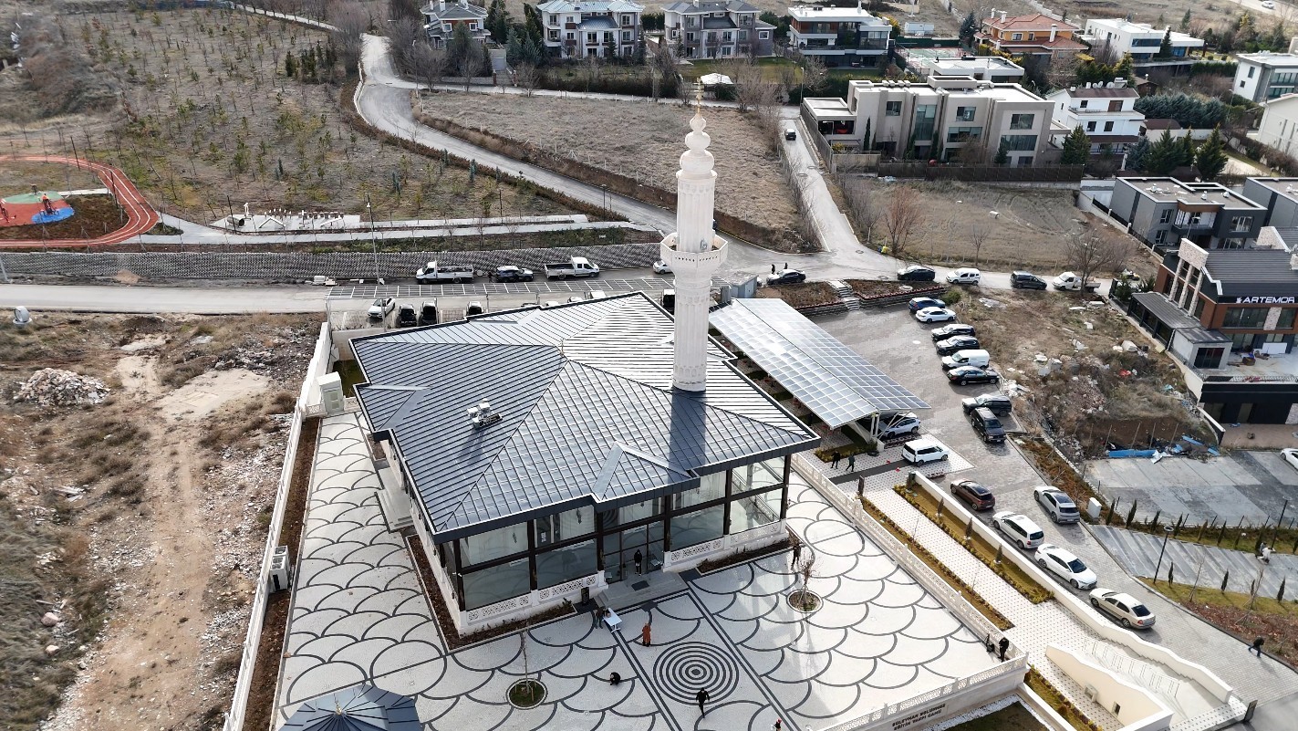 Ankara’da kendi kendine yeten cami modeli: Güneş enerjisiyle tüm giderler karşılanıyor 4 ankarada kendi kendine yeten cami modeli gunes enerjisiyle tum giderler karsilaniyor 0 4eCaAbtO