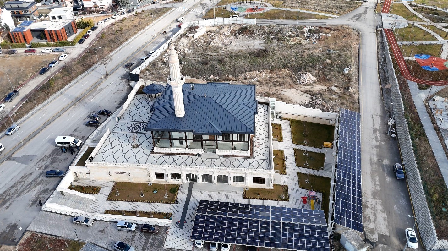 Ankara’da kendi kendine yeten cami modeli: Güneş enerjisiyle tüm giderler karşılanıyor 6 ankarada kendi kendine yeten cami modeli gunes enerjisiyle tum giderler karsilaniyor 2 dmmHNhVf