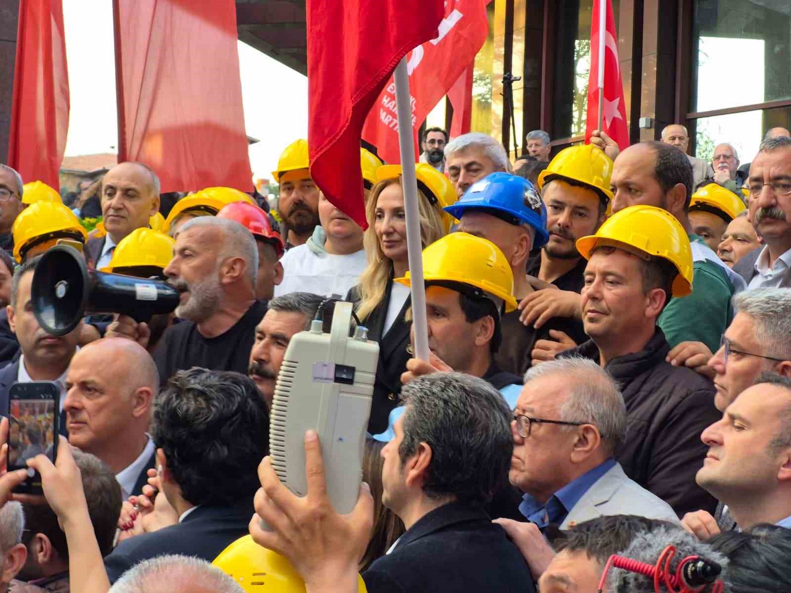 ankarada madencilerin eylemi uzlasmayla son buldu 0 c6rHYOaA
