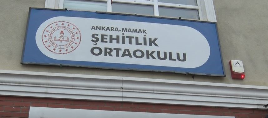 ankarada ogrencilerden 6 subat depreminde hayatini kaybedenler icin saygi durusu 2 WfNb7ciu