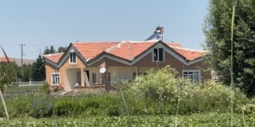 ankarada-operasyon-duzenlenen-deas-mensuplarinin-evindeki-incelemeler-devam-ediyor-uBciB7Wv.jpg