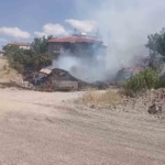 ankarada-otlari-temizlemek-icin-yakilan-ates-eve-sicradi-JvKPViQw.jpg