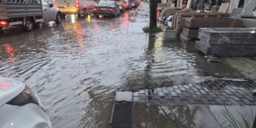 ankarada-saganak-etkili-oldu-sokaklar-gole-dondu-wMRLTU43.jpg