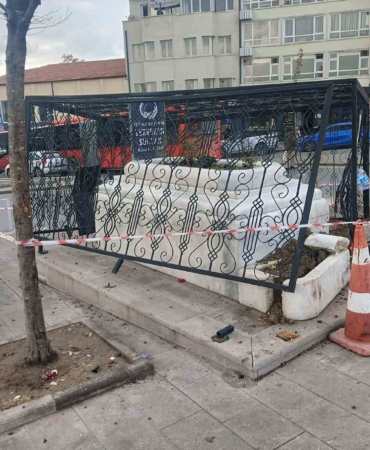 ankarada-surekli-trafik-kazalarinin-yasandigi-turbede-yine-kaza-oldu-Bb81Jaii.jpg