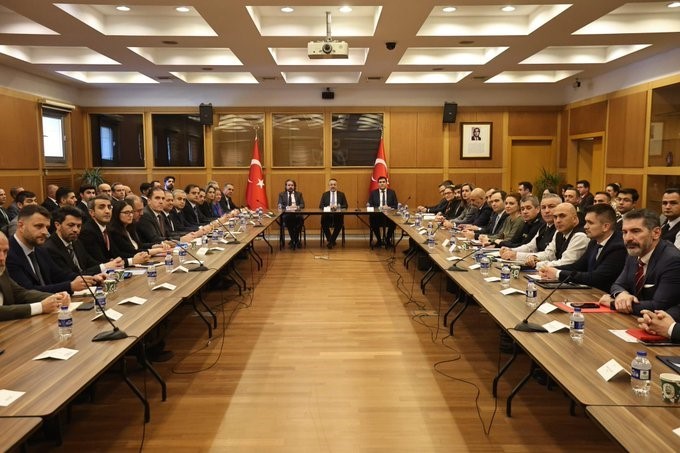 Ankara’da Suriye konusunda Kurumlararası Eşgüdüm Toplantısı gerçekleştirildi 4 ankarada suriye konusunda kurumlararasi esgudum toplantisi gerceklestirildi 0 DhHrAq77