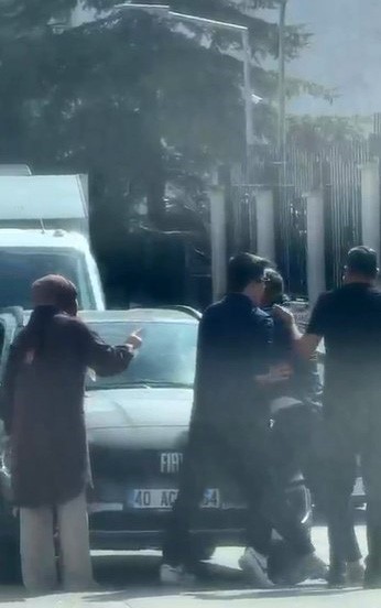 ankarada suruculer arasindaki yol verme tartismasi kamerada 0 nGR5vIQZ