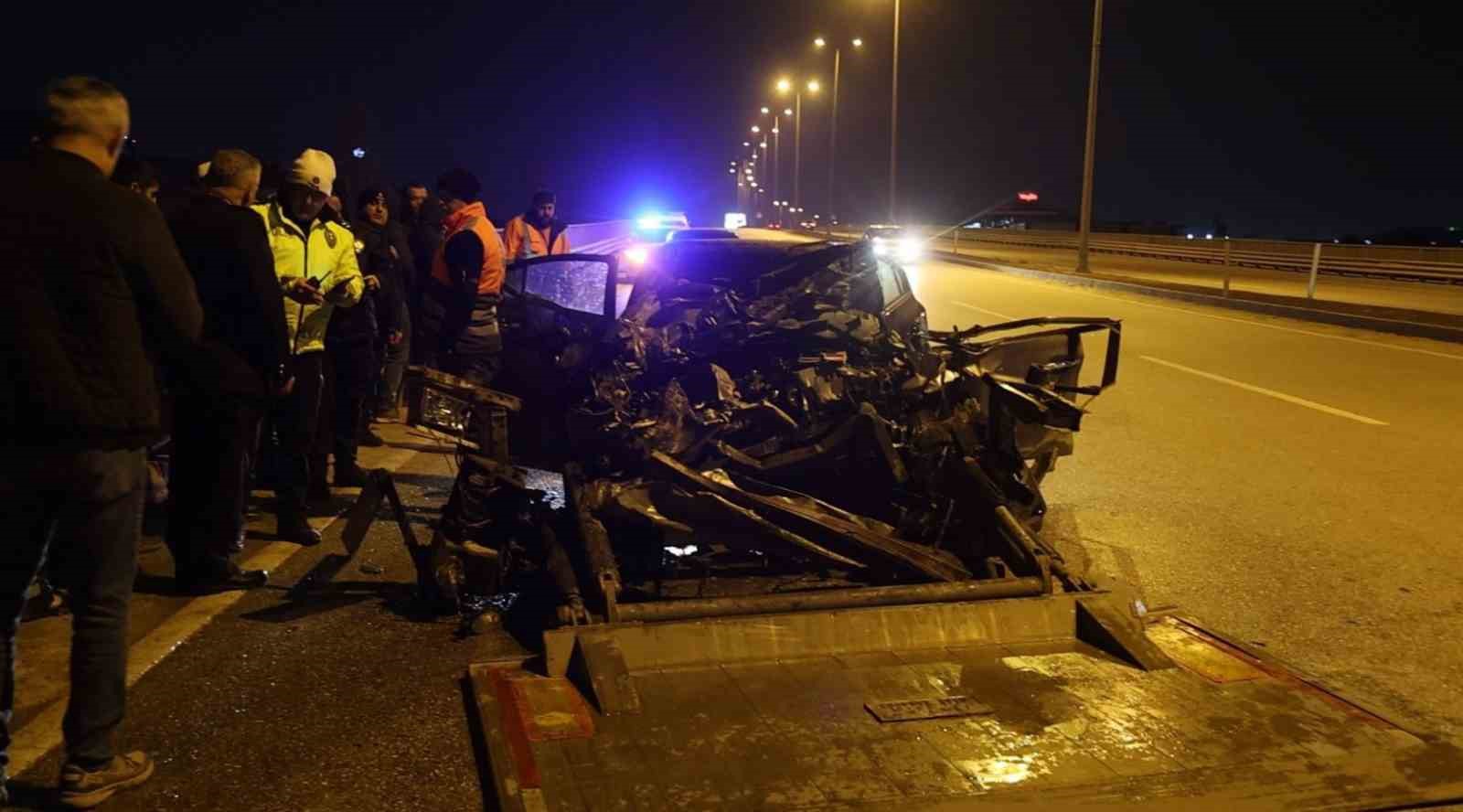 ankarada tira arkadan carpan otomobilin surucusu agir yaralandi 0 H5K2TJrJ