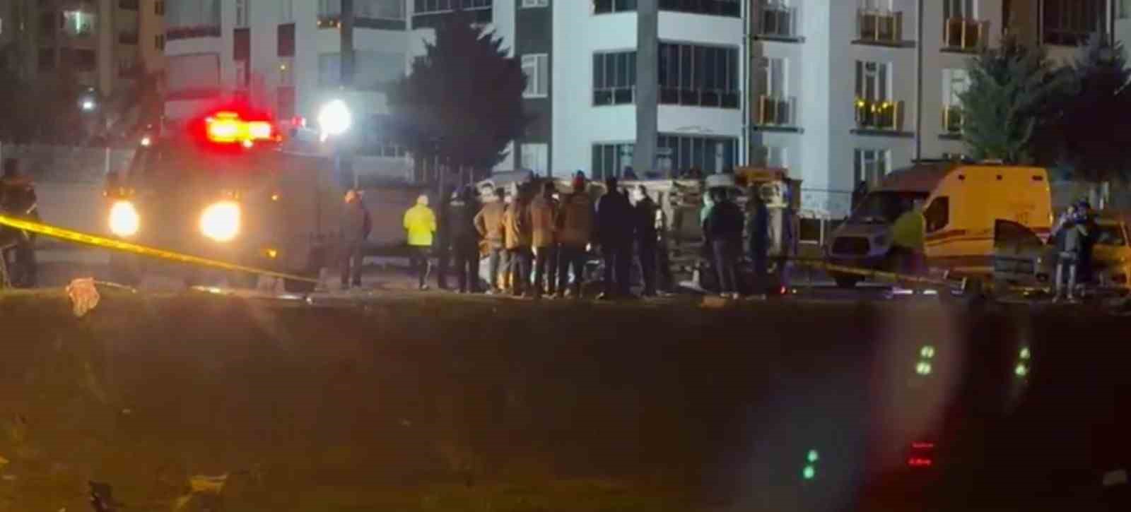 ankarada trafik kazasi 2 olu 12 yarali 2