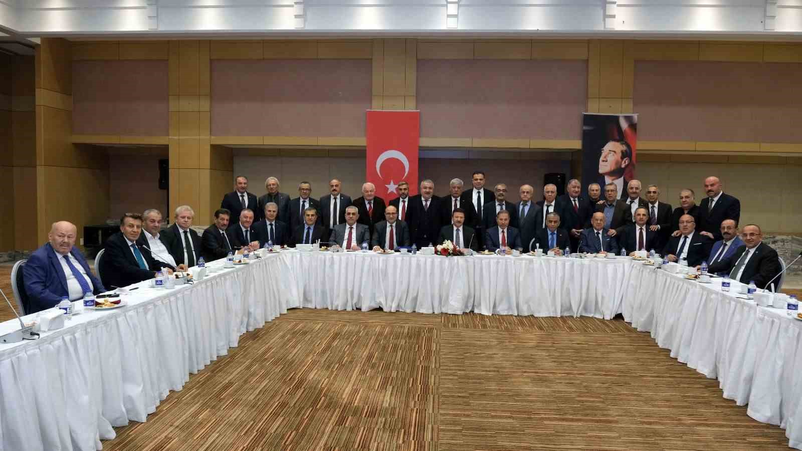 ankarada tsof genel baskani yiginer onculugunde esnaf zirvesi 1 V98F8Xfz