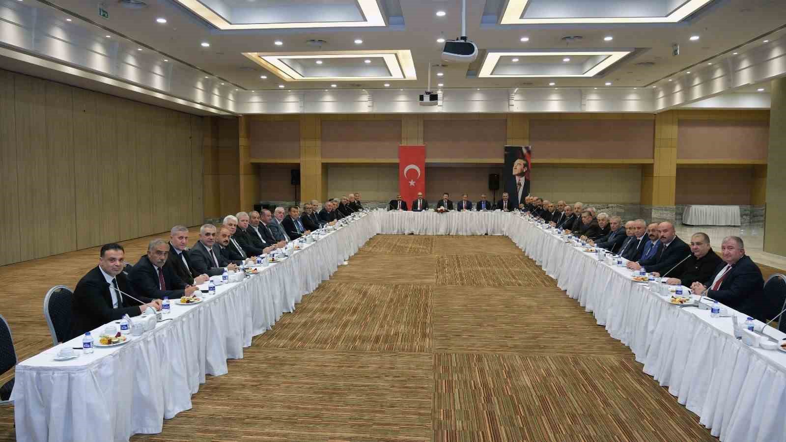 ankarada tsof genel baskani yiginer onculugunde esnaf zirvesi 3 HcsZnltC