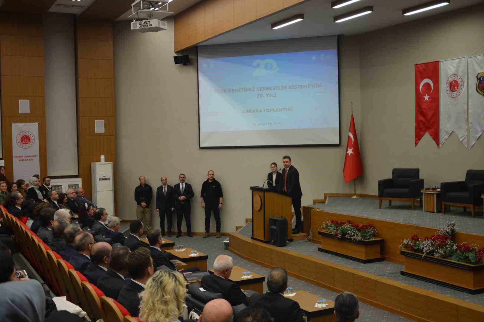 ankarada turk denetimli serbestlik sisteminin 20 yili toplantisi 0 IblJuJ65