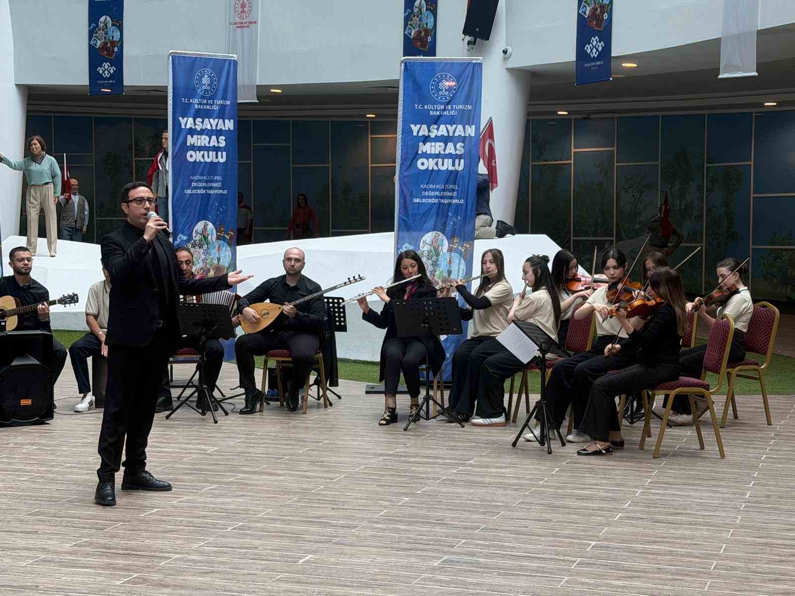 ankarada yasayan miras okulu genclik soleni ogrencilerle bulustu 4