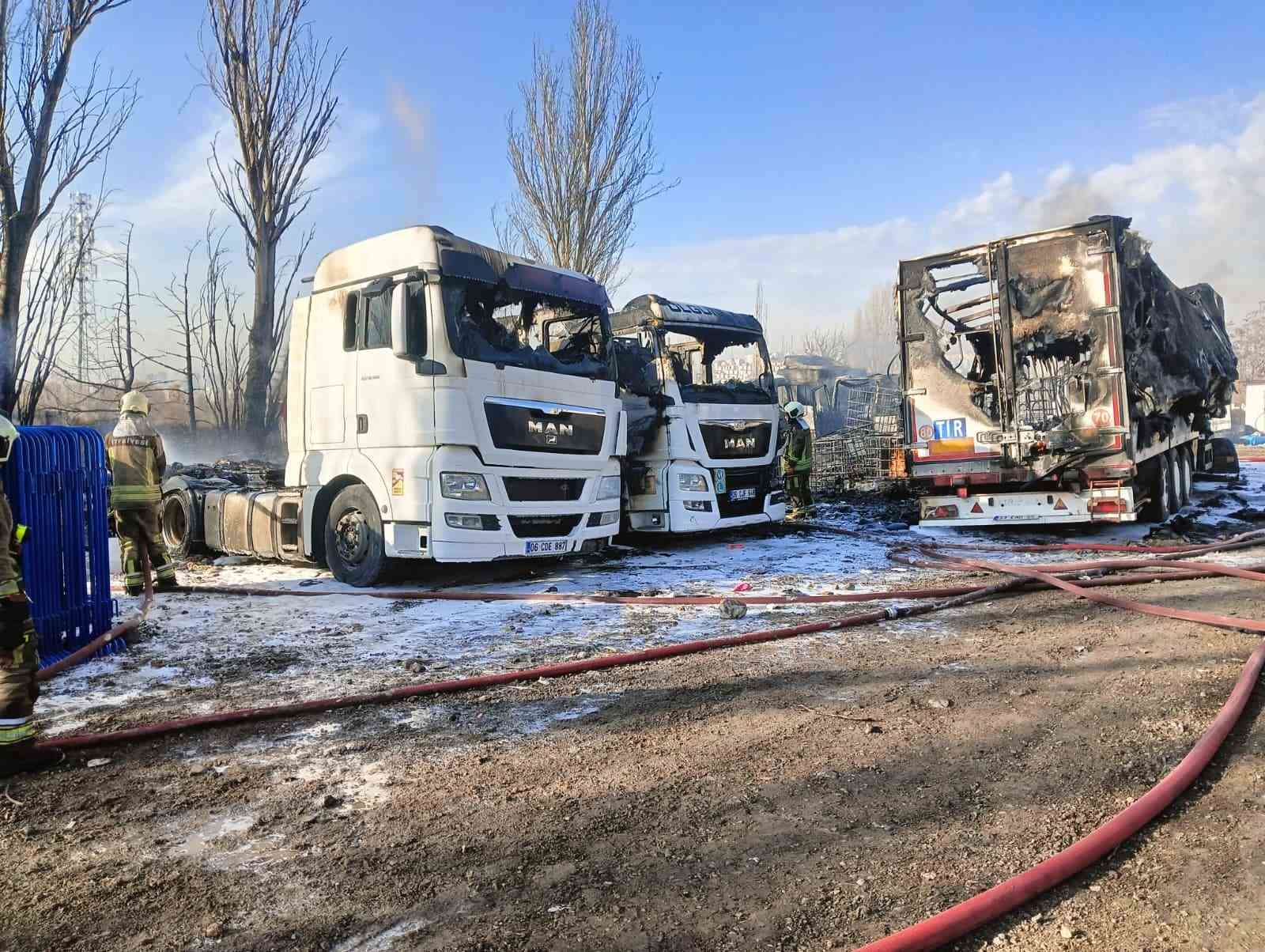 ankarada yediemin otoparkindaki tir yangini kontrol altina alindi 5 3HLlX5Fq