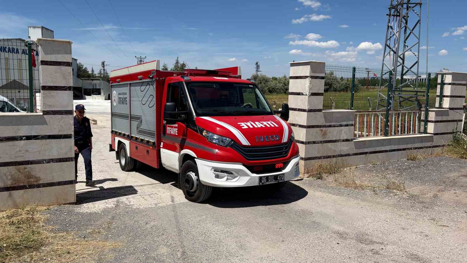 Ankara’daki fabrika yangını söndürüldü 4 ankaradaki fabrika yangini sonduruldu 0 9b64j8we